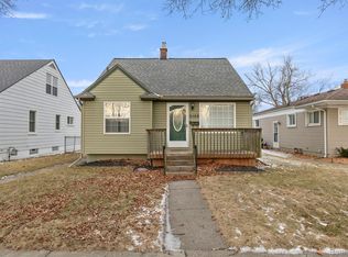 3108 Charles St, Trenton, MI 48183