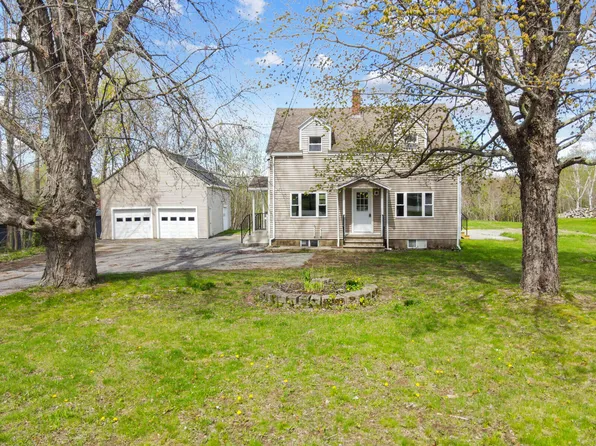 1016 Riverside Drive, Vassalboro, ME 04989