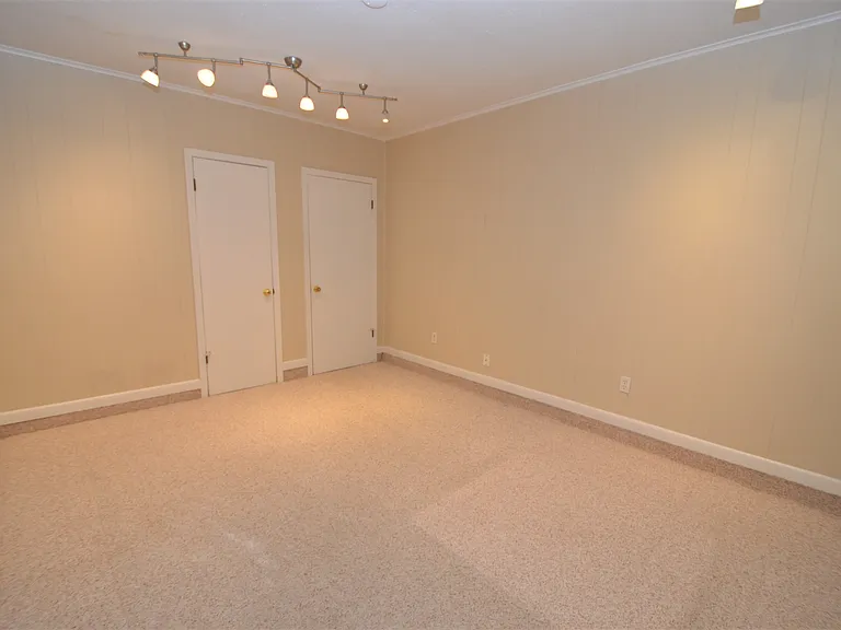 4009 Nenana Dr — Photo 18