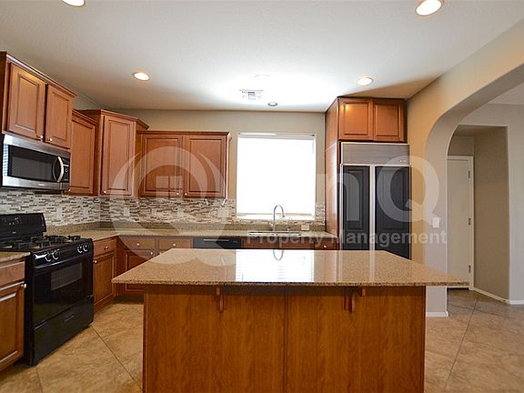 4th image of 9108 S Beck Ave