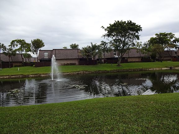 4th image of 2536 NW 99th Ave