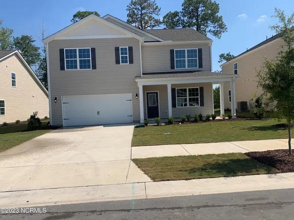 1013 Ella Bengel Drive, New Bern, NC 28562