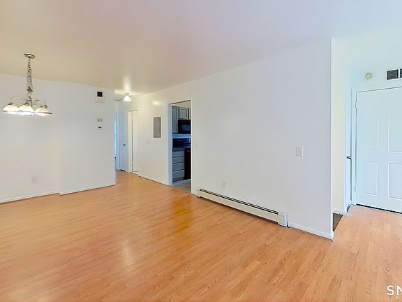 4th image of 72 Chestnut Street APT 6