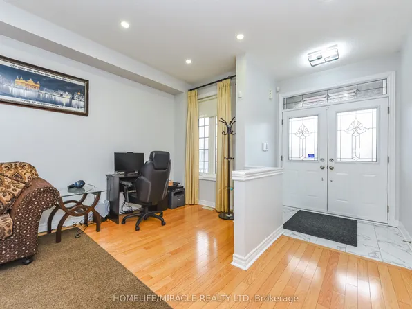 20 Gamson Cres, Brampton, ON L6R 0V8