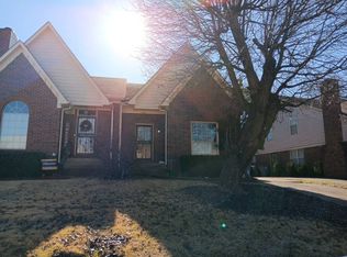 6781 Ross Ridge Dr, Memphis, TN 38141