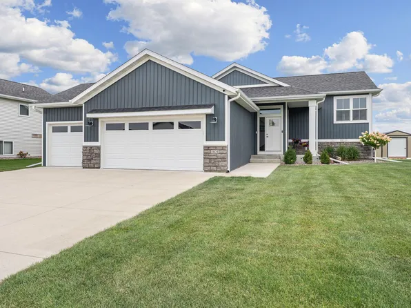 1404 20th St NE, Austin, MN 55912
