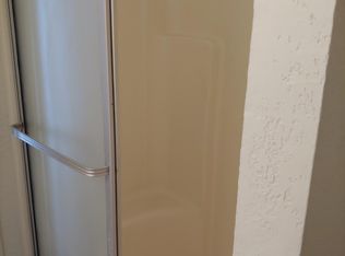435 Anna Cir APT 4, Bullhead City, AZ 86442