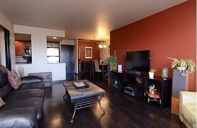 3rd image of 888 N Logan St APT 9A