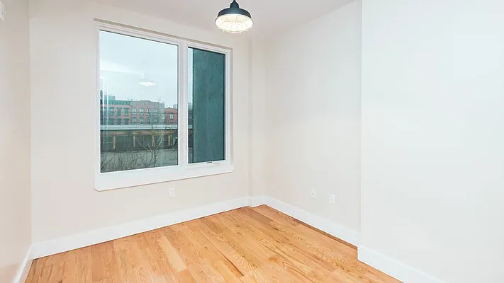 Rented by Nooklyn NYC LLC | media 11
