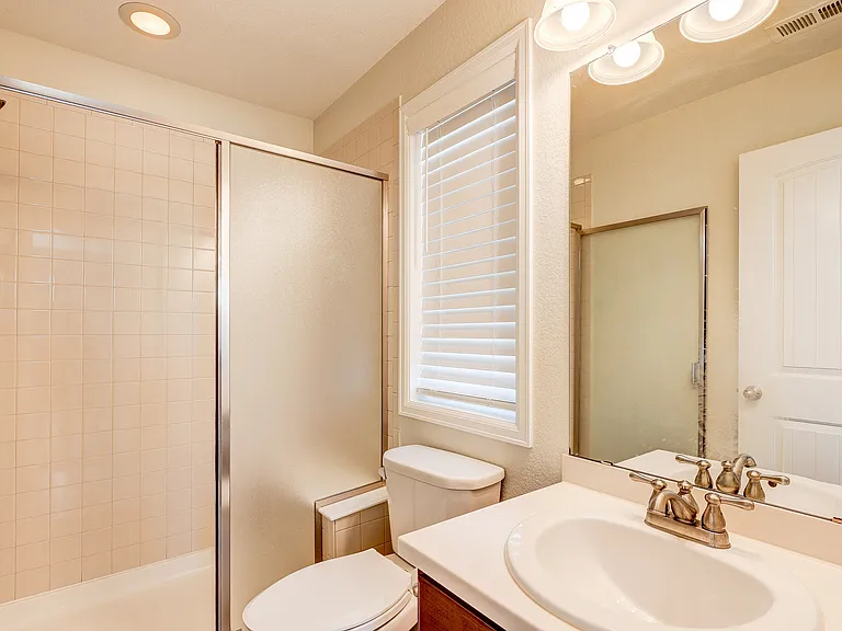 10732 Hillsboro Cir — Photo 61
