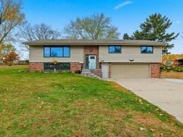 1st image of 417 S Park Ln