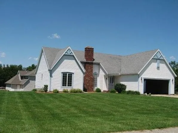 13340 Nutmeg Ridge Dr, Plymouth, IN 46563