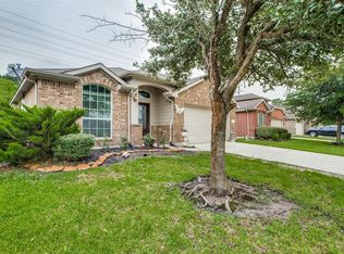 8023 Branson Park Ln, Humble, TX 77338