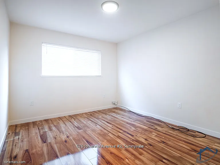 676 Johanna Ave #2 — Photo 13