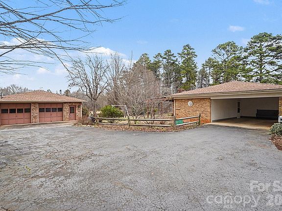 3rd image of 4550 Goodman Lake Rd