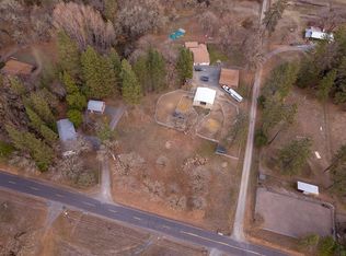 2120 Pine Grove Rd, Rogue River, OR 97537