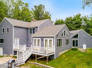 18 Basils Pl, Dover, NH 03820