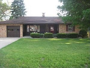 1st image of 920 Alma Dr