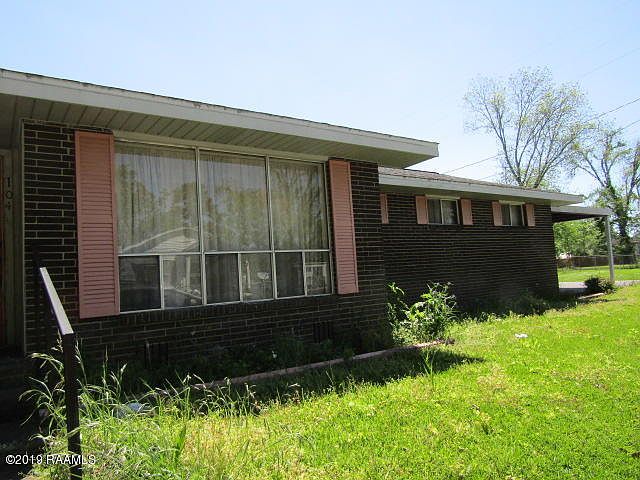 1st image of 104 E Coleman St