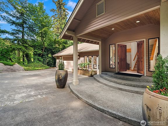 3rd image of 22808 105th Avenue SW