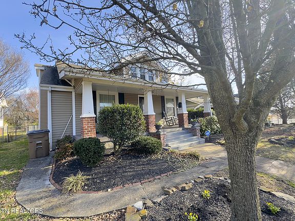 4th image of 124 E Churchwell Ave