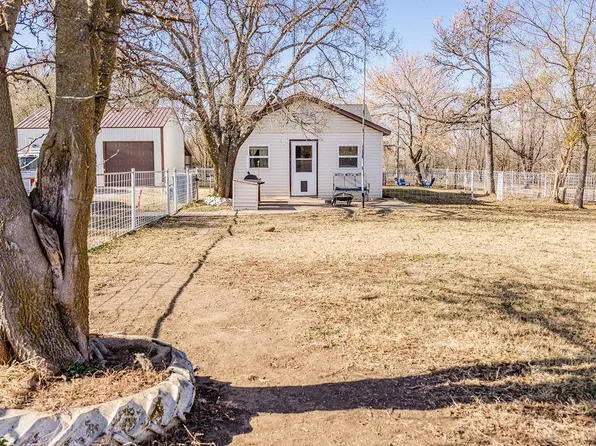 2239 County Road 4550, Coffeyville, KS 67337