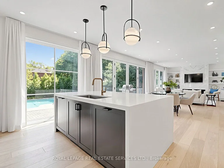 17 Romney Rd — Photo 14
