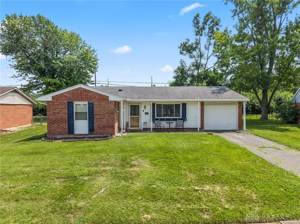 454 Mayfield Sq W, Troy, OH 45373