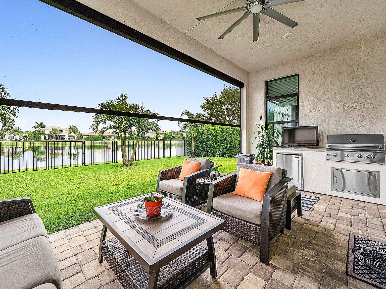 8884 Grand Prix Lane, Boynton Beach, FL 33472 | MLS #B26003039