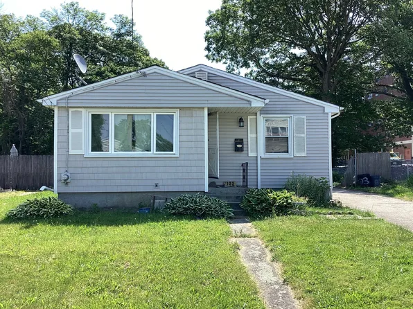 123 Goldsmith Ave, East Providence, RI 02914