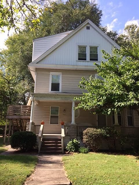 Front view of house - 707 S. Glenwood.
Stairs to this 2nd floor apartment appear on the left.
