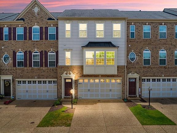 5th image of 246 Siena Ln