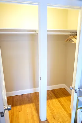 Rented by Charles Coutinho LLC | media 33