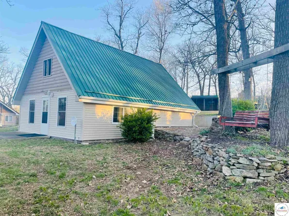 32283 Branch Ave, Warsaw, MO 65355