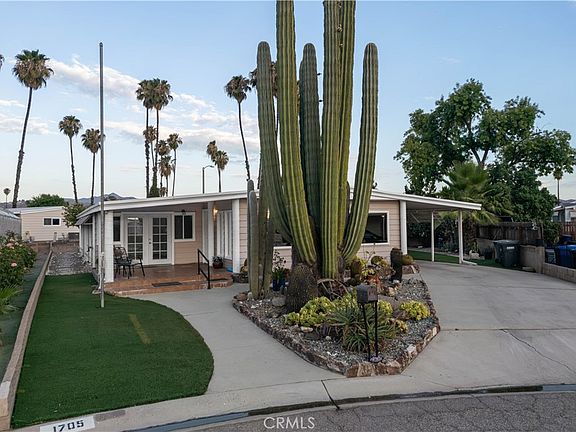 2nd image of 1705 Santo Domingo Way