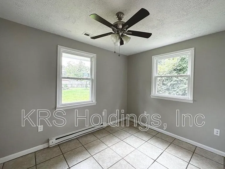 115 Orange Dr — Photo 5