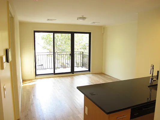 Rented by Residents Team | media 21