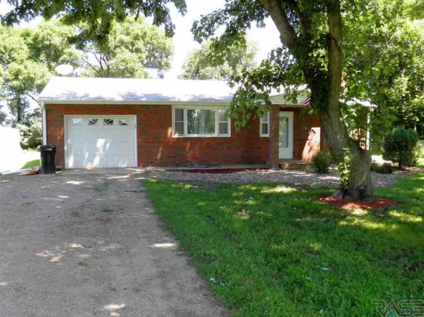 48088 Iverson Crsg Rd, Brandon, SD 57005