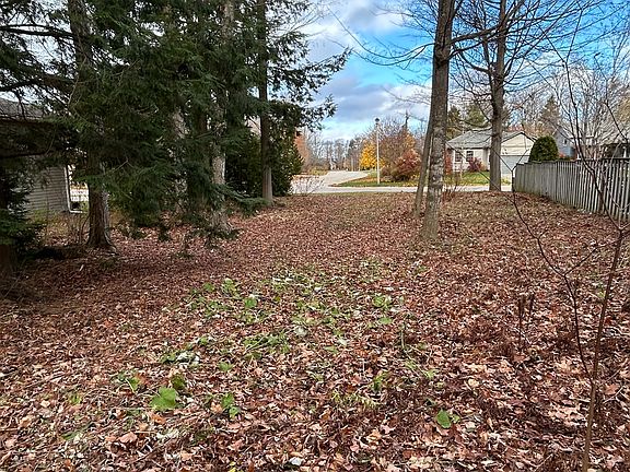 5th image of 109 Pollard Dr