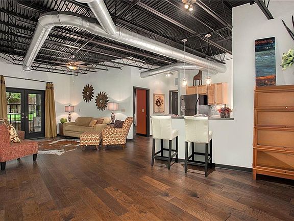 2nd image of 313 E Lafayette St APT 101