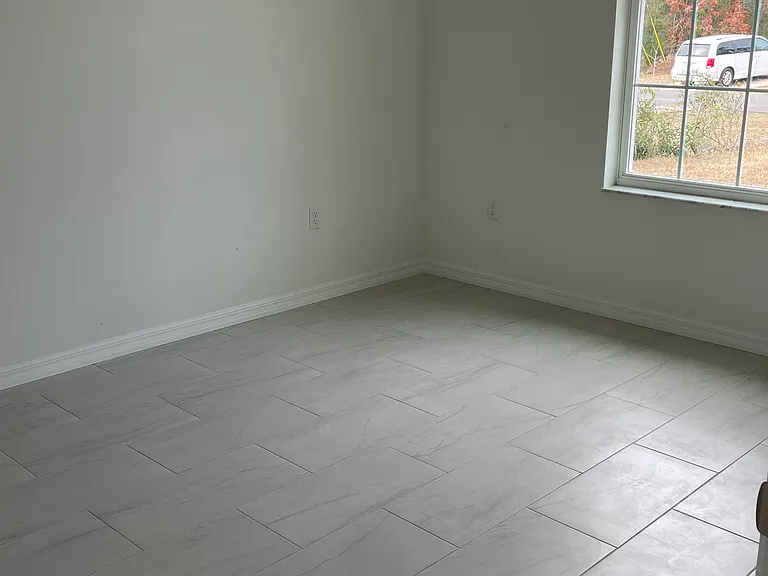 3450 Everett Ave — Photo 7