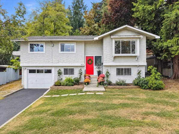 3272 Haida Dr, Colwood, BC V9C 2M7