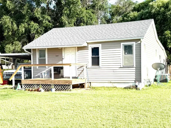419 W 2nd Ave, Medicine Lodge, KS 67104