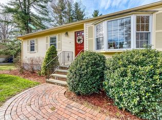 30 Coffee St, Medway, MA 02053