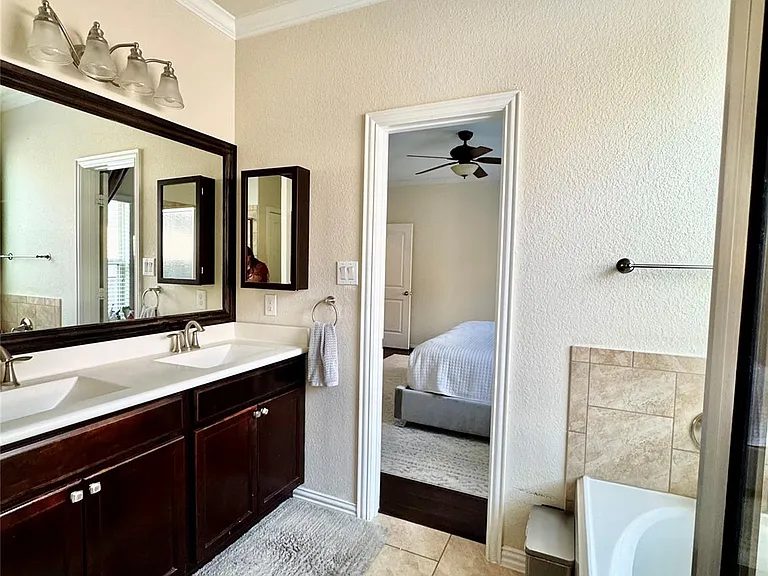 4320 Chestnut Meadows Bnd — Photo 30