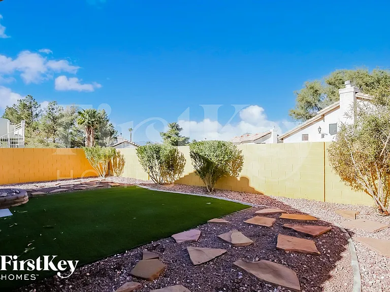 890 E Prairie Grass Dr — Photo 15