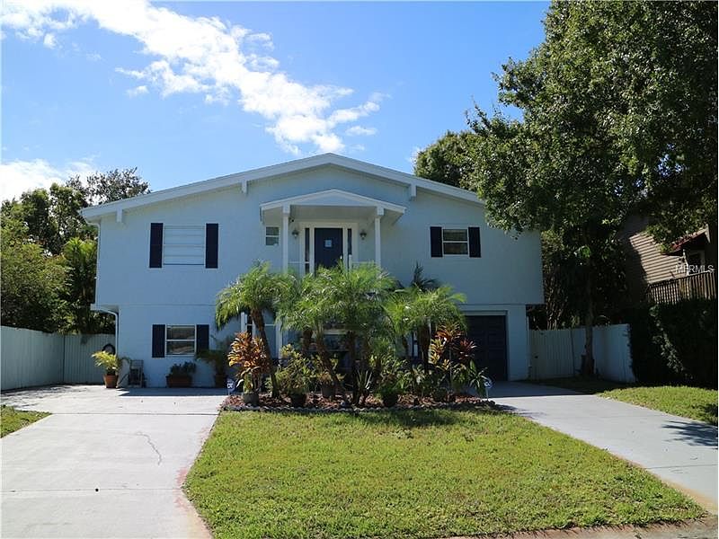 1st image of 328 Crosswinds Dr
