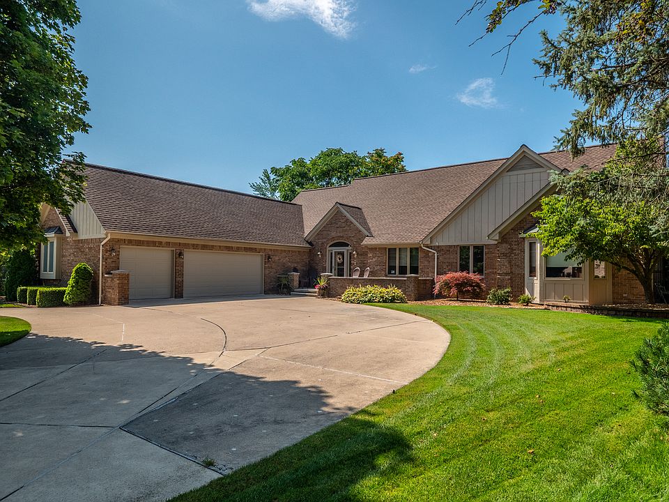 1st image of 19231 Augusta Dr