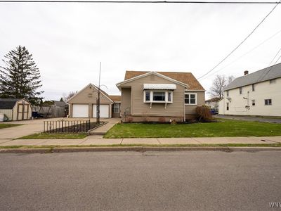 131 Orchard Ave, Blasdell, NY, 14219