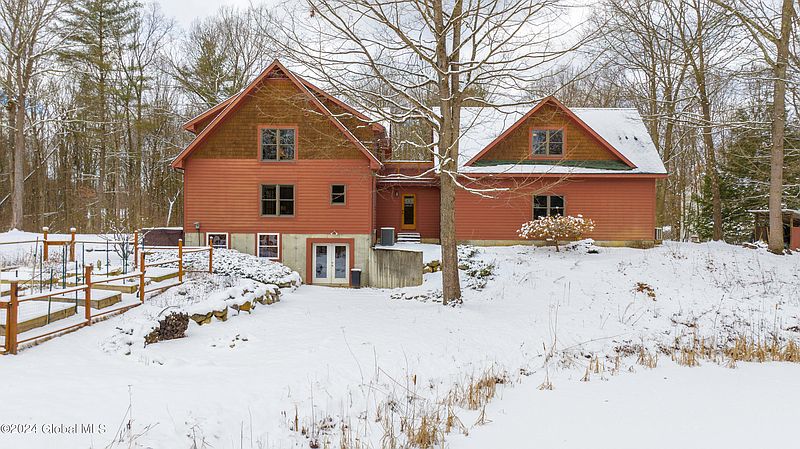 2nd image of 43 Homestead Road